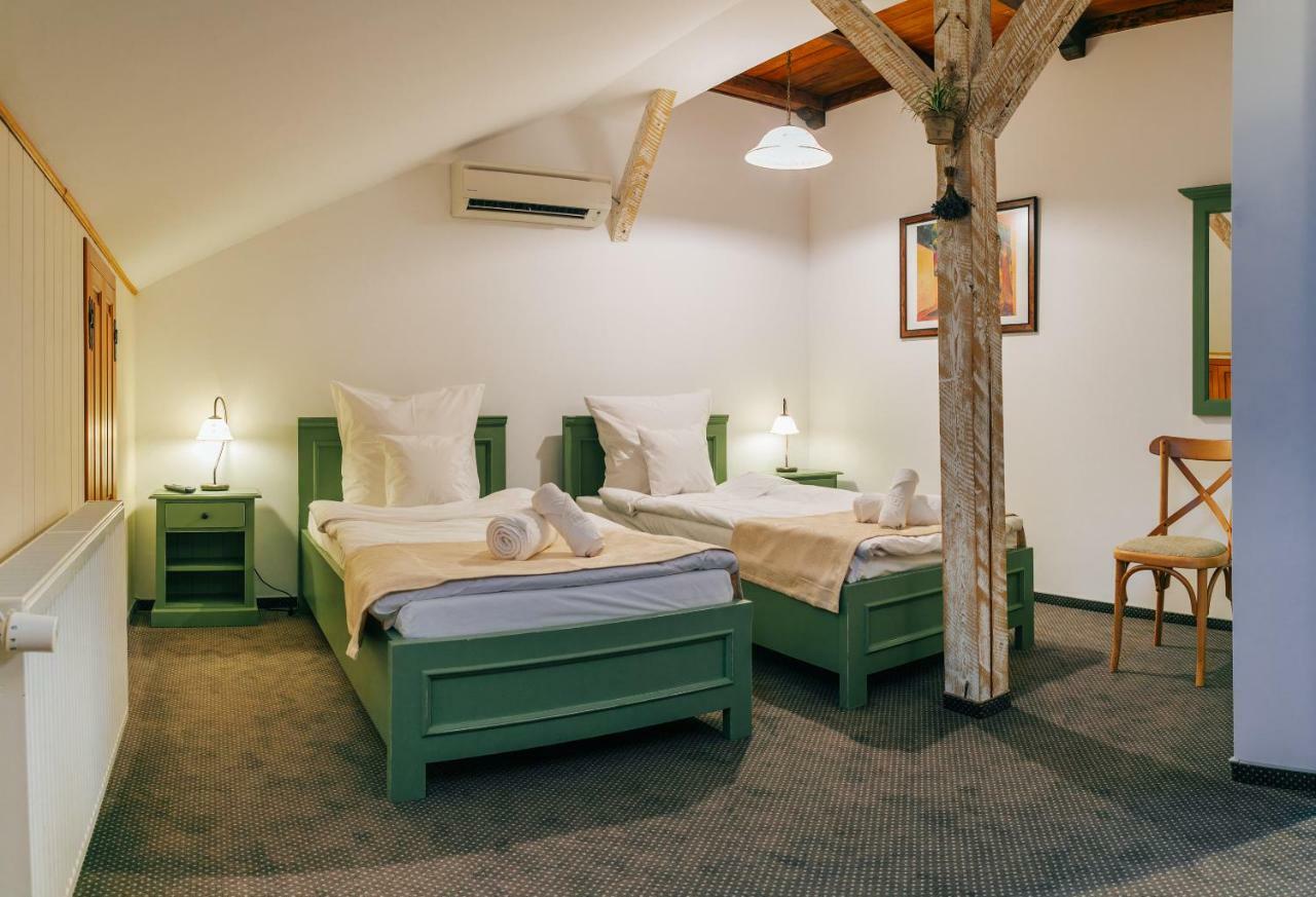 Zumzet Bed and Breakfast Şelimbăr Εξωτερικό φωτογραφία