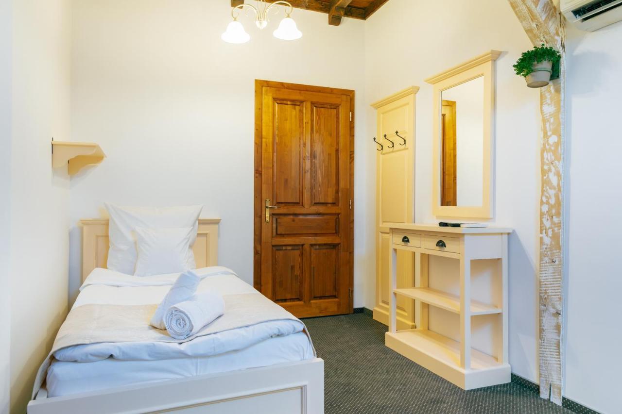 Zumzet Bed and Breakfast Şelimbăr Εξωτερικό φωτογραφία